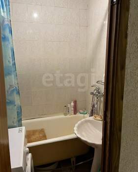 2-к квартира, вторичка, 48м2, 4/5 этаж