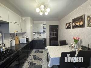 3-к квартира, вторичка, 64м2, 8/10 этаж