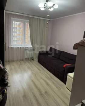 1-к квартира, вторичка, 38м2, 4/10 этаж