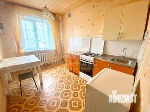 3-к квартира, вторичка, 64м2, 5/5 этаж