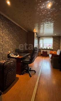 3-к квартира, вторичка, 59м2, 1/1 этаж