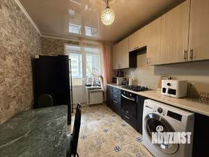 2-к квартира, вторичка, 61м2, 1/9 этаж