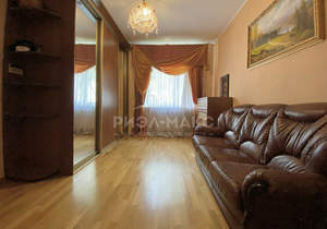 5-к квартира, вторичка, 214м2, 1/5 этаж