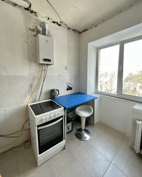 1-к квартира, вторичка, 32м2, 4/4 этаж
