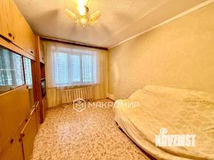 2-к квартира, вторичка, 38м2, 1/5 этаж