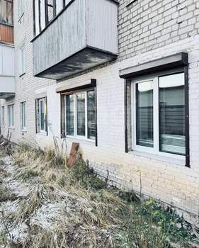 Студия квартира, вторичка, 42м2, 1/5 этаж